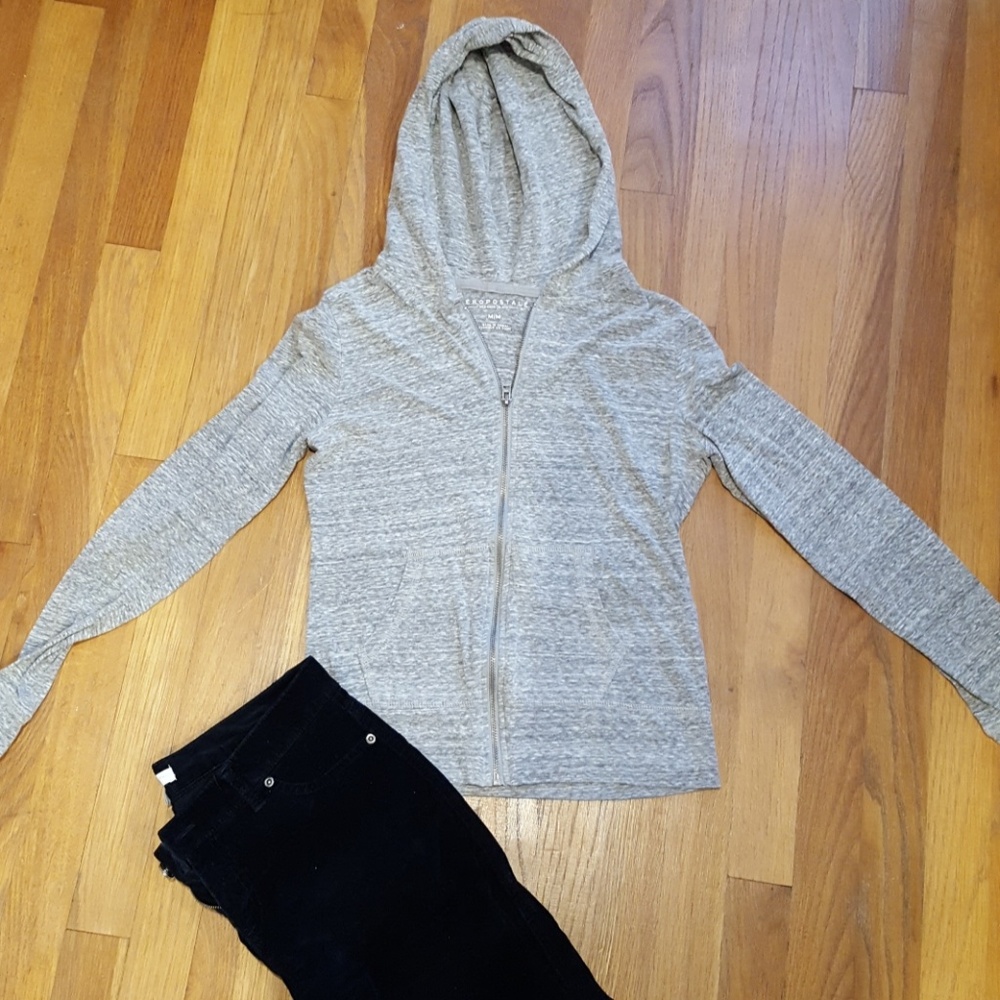 Aeropostale lightweight hooded sweatshirt